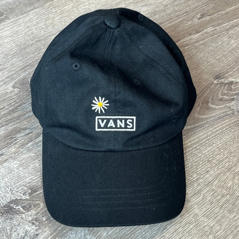 Vans Black Daisy Embroidered Box Logo Adjustable Baseball Cap Dad Hat Cotton